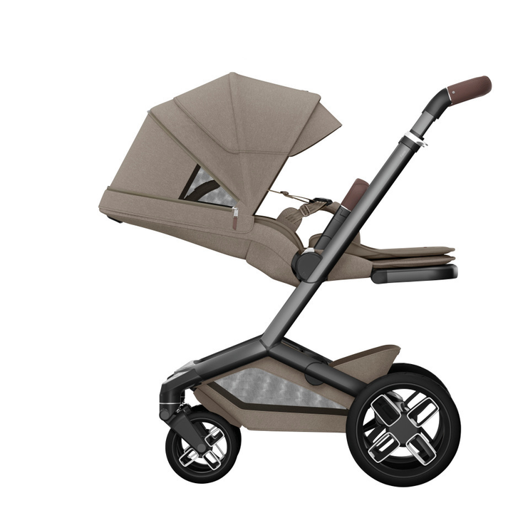 Maxi-Cosi Fame Pushchair - Twillic Truffle | Black