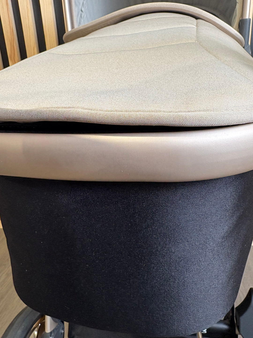 PRE LOVED Babystyle Oyster3 Travel System - Creme Brulee