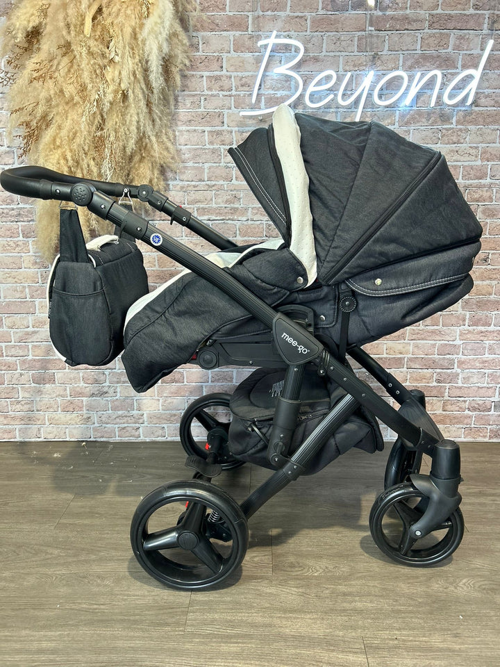 EX DISPLAY Mee-Go
Milano Travel System - Denim/White