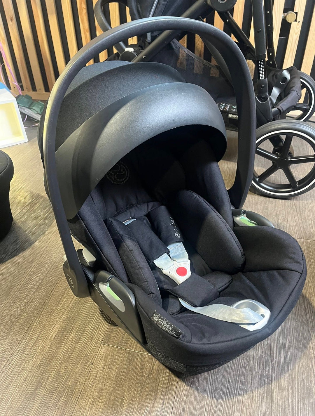 PRE LOVED Cybex Gazelle S Double Travel System Bundle - Moon Black