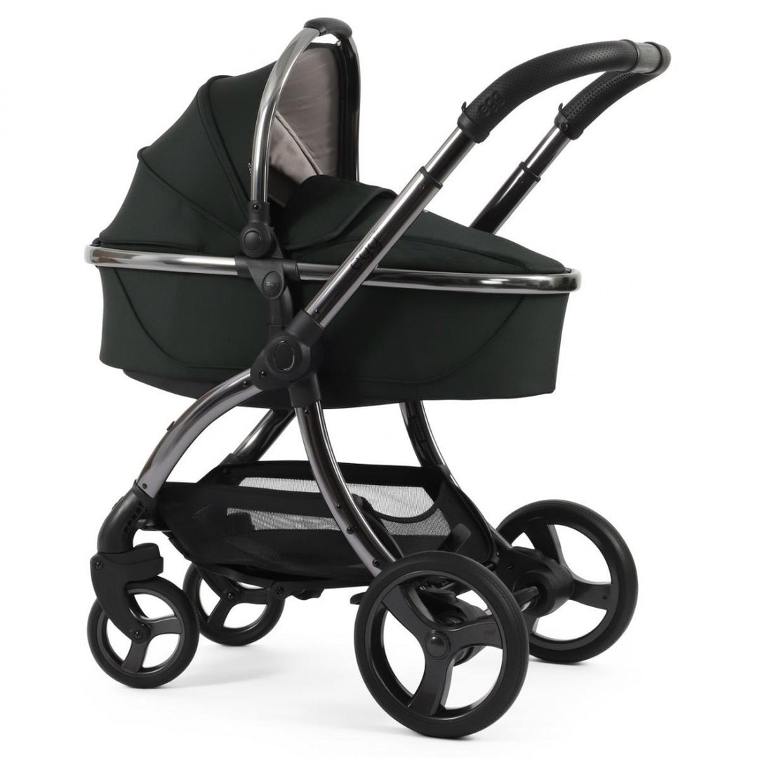 egg 3 Luxury Cloud T i-Size Travel System Bundle - Black Olive