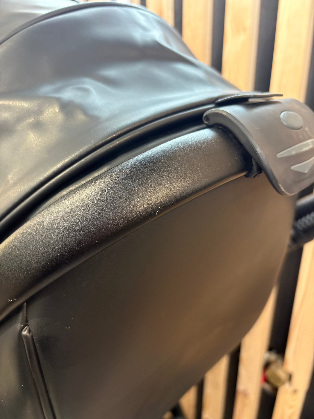 PRE LOVED egg2 Travel System - Stealth