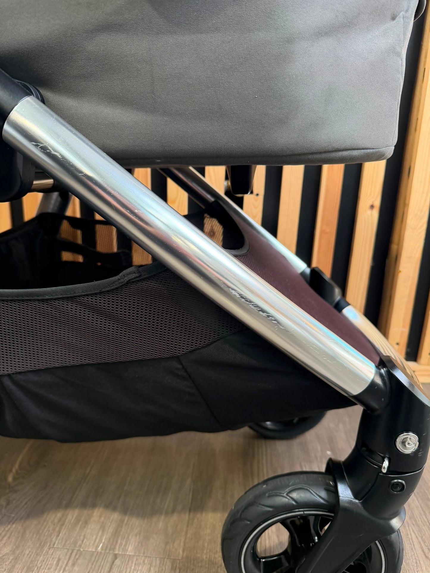 PRE LOVED Mamas & Papas Ocarro 2-in-1 Travel System - Heritage
