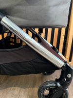 PRE LOVED Mamas & Papas Ocarro 2-in-1 Travel System - Heritage