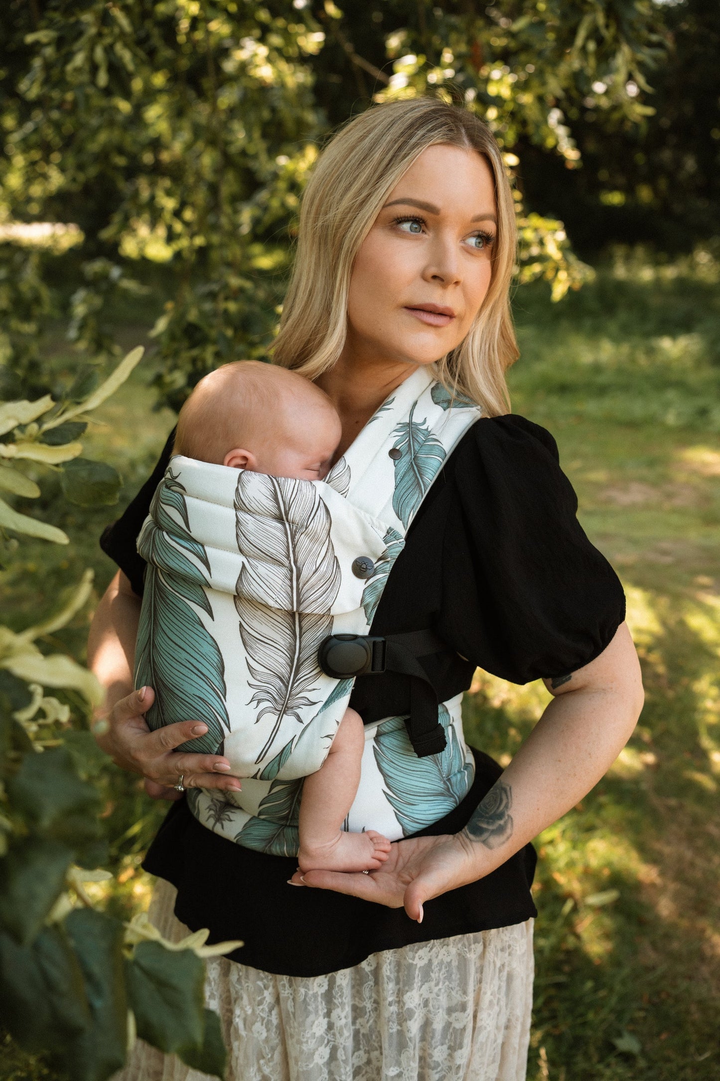 Bizzi Growin Nomad Pure Organic Baby Carrier - Wild Plume