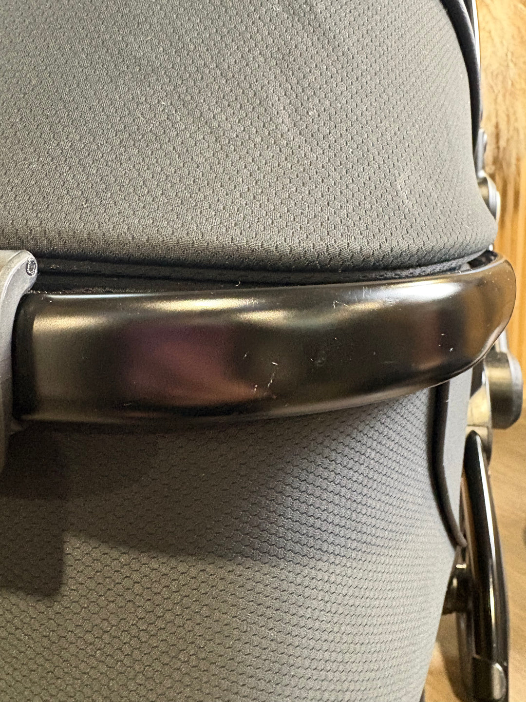 PRE LOVED egg2 Travel System - Just Black