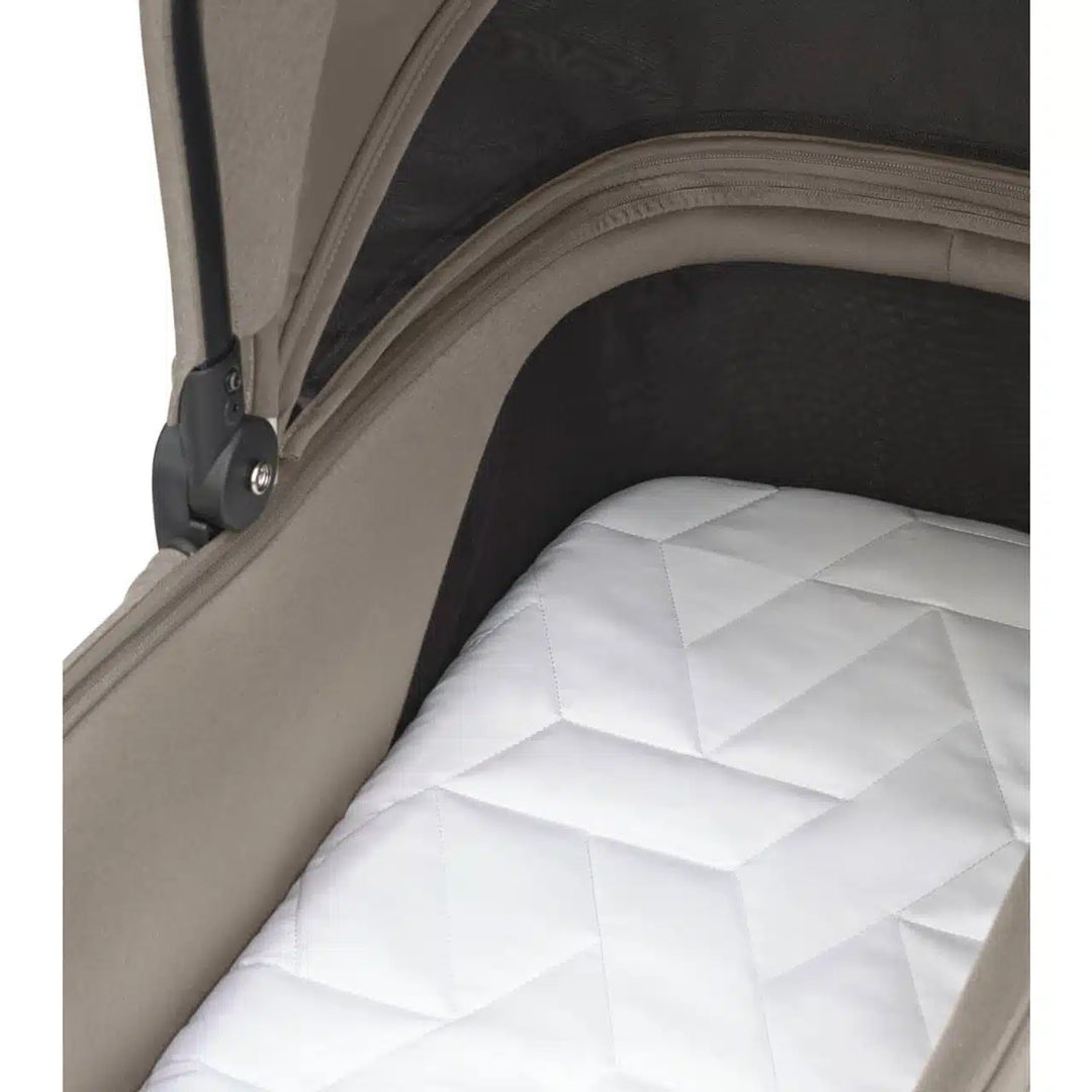 Maxi-Cosi Oxford 9 Piece Complete Cabriofix Bundle – Twillic Truffle