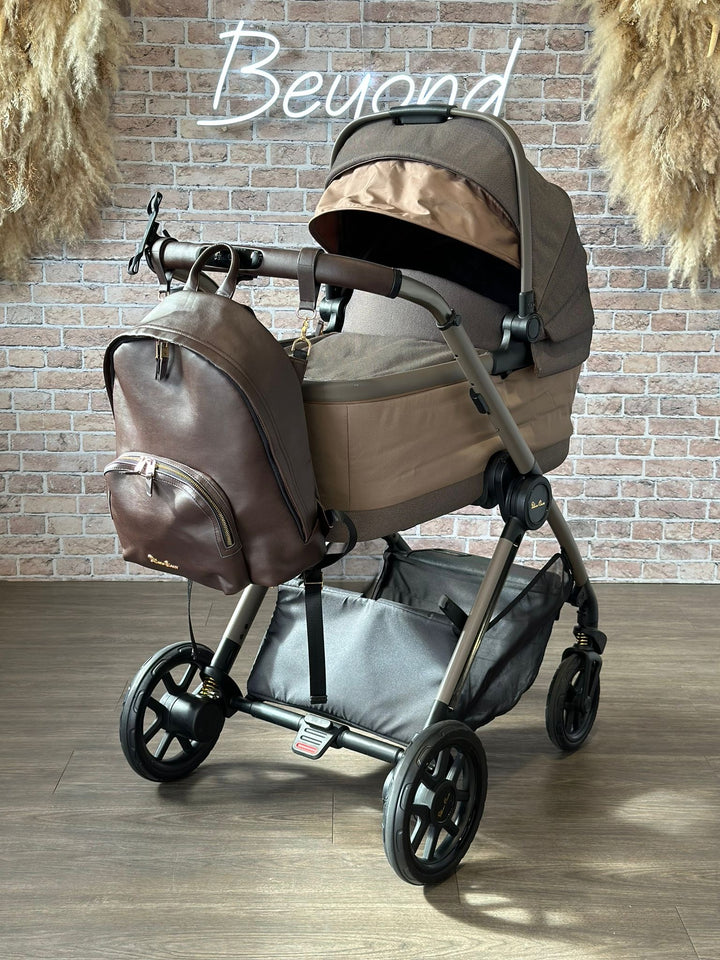 PRE LOVED Silver Cross Reef Ultimate  Travel System Bundle - Earth