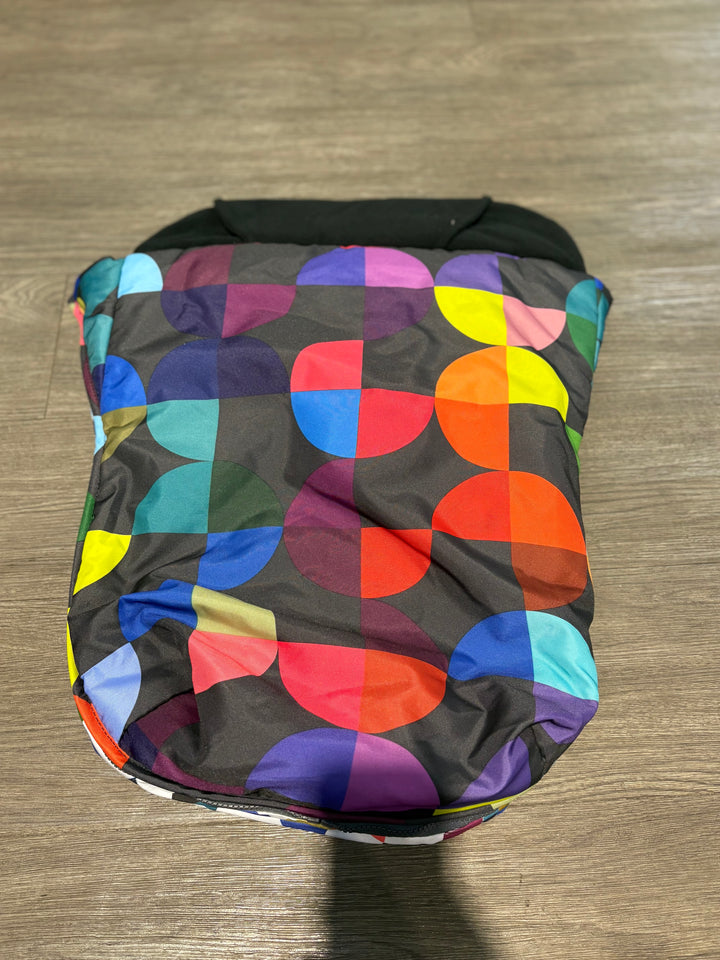 PRE LOVED Cosatto Footmuff - Kaleidoscope