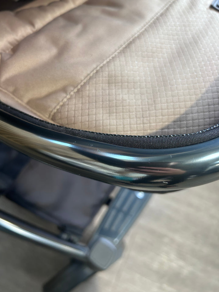 PRE LOVED Babystyle Oyster3 Travel System - Butterscotch