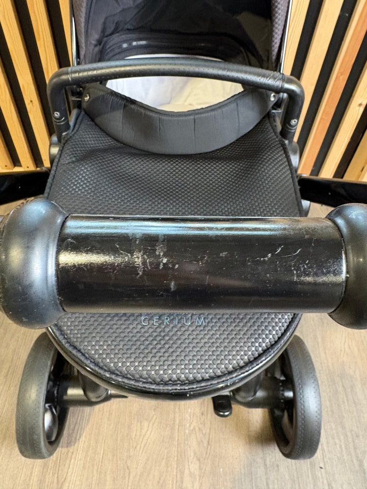 PRE LOVED iCandy Peach 6 Travel System - Cerium