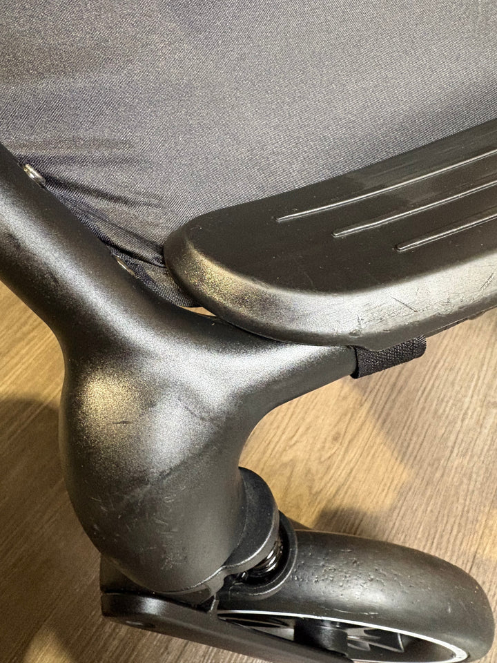 PRE LOVED Kinderkraft Trig2 Stroller - Grey