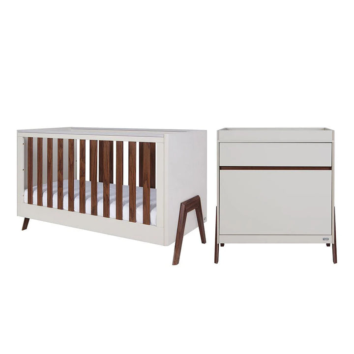 Tutti Bambini Fuori 3 Piece Room Set - Warm Walnut/White Sand