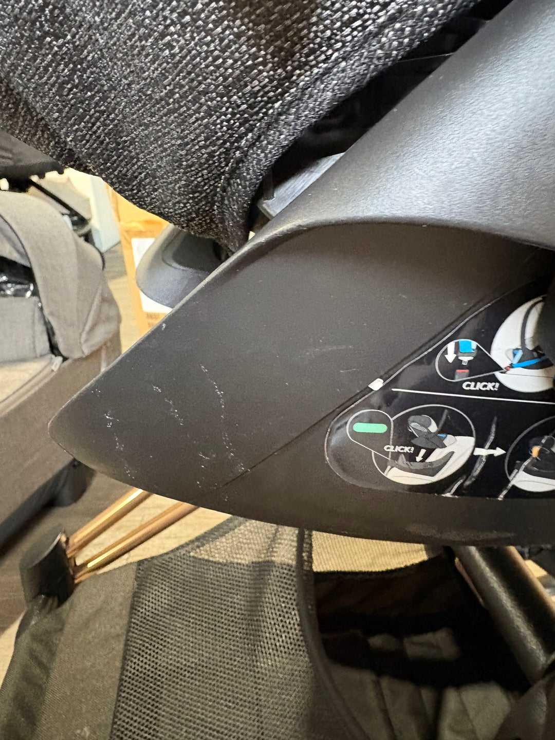 PRE LOVED Cybex Priam Travel System - Manhattan Grey/Rose Gold Including Isofix 360 Base