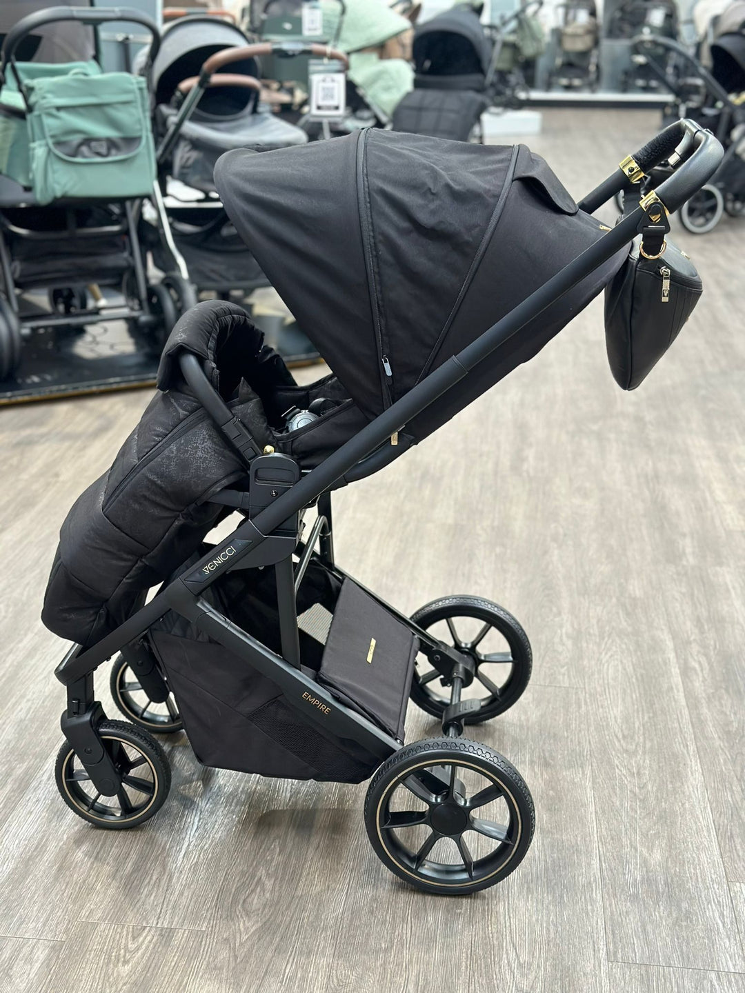 PRE LOVED Venicci Empire Pushchair + Accessories - Black