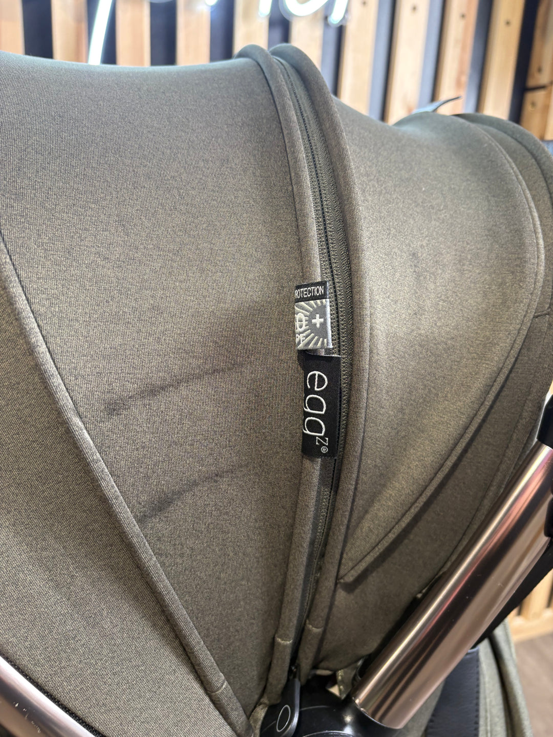 PRE LOVED eggZ Stroller + Accessories - Hunter Green