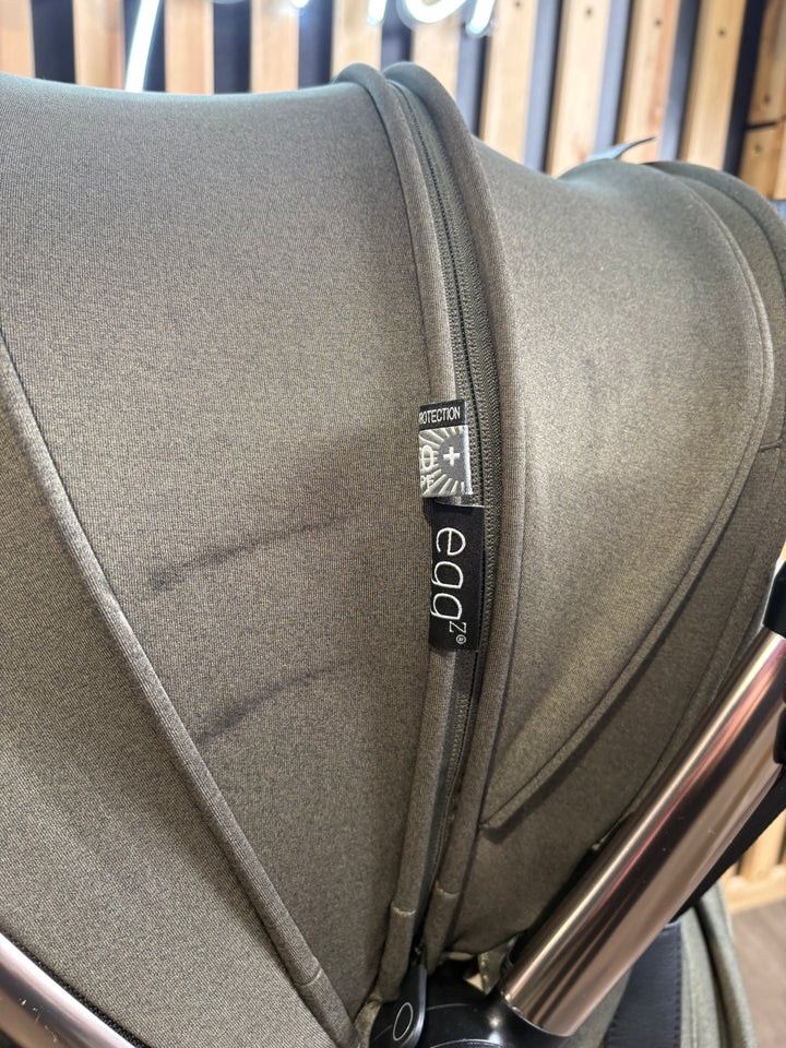 PRE LOVED eggZ Stroller + Accessories - Hunter Green