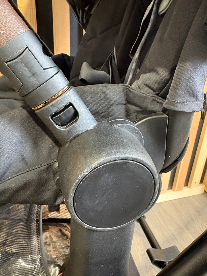 PRE LOVED Cybex Priam Pushchair inc. Cloud T Car Seat - Sepia Black on Rose Gold