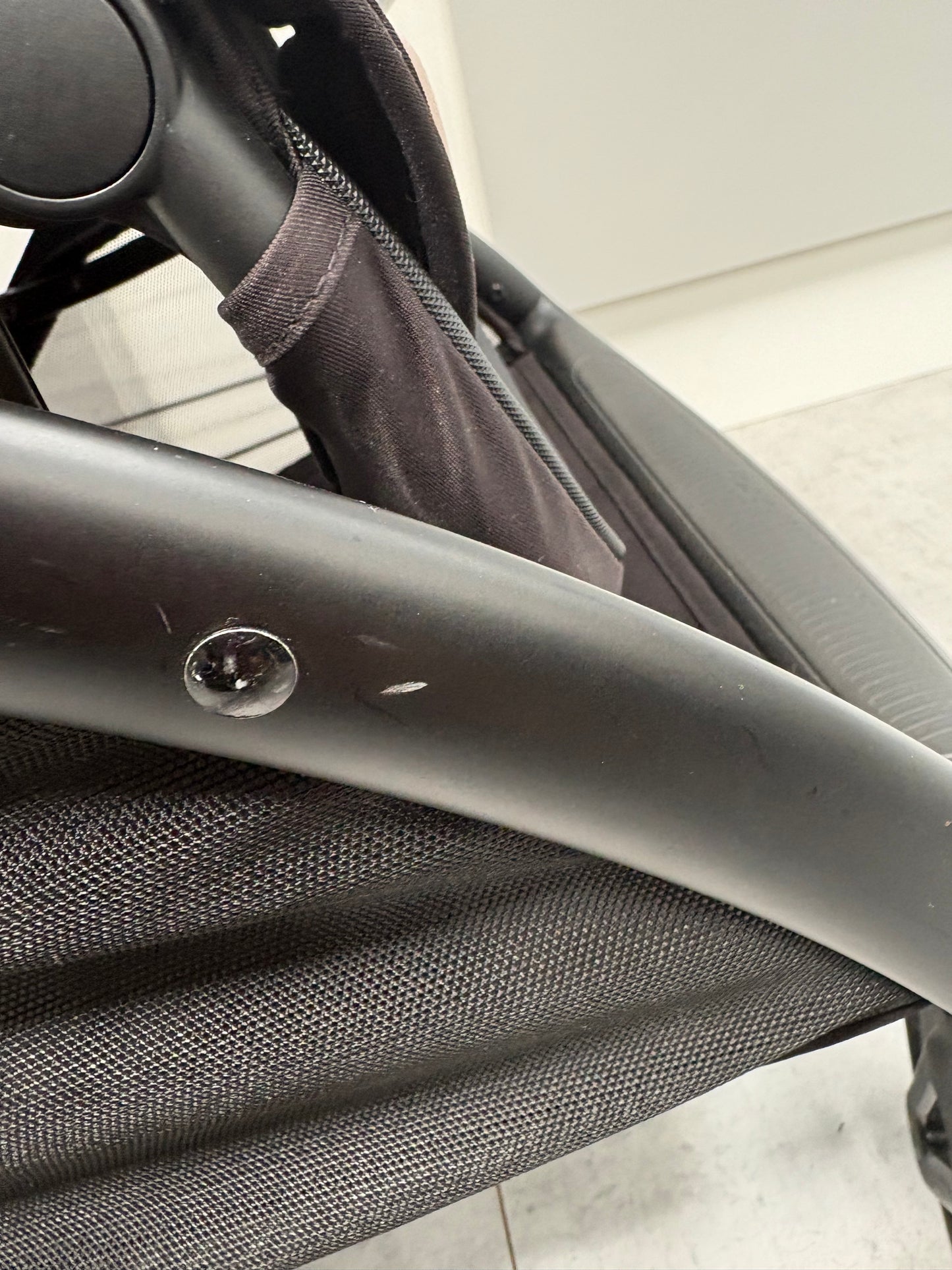 EX DISPLAY iCandy Pip Compact Stroller - Latte