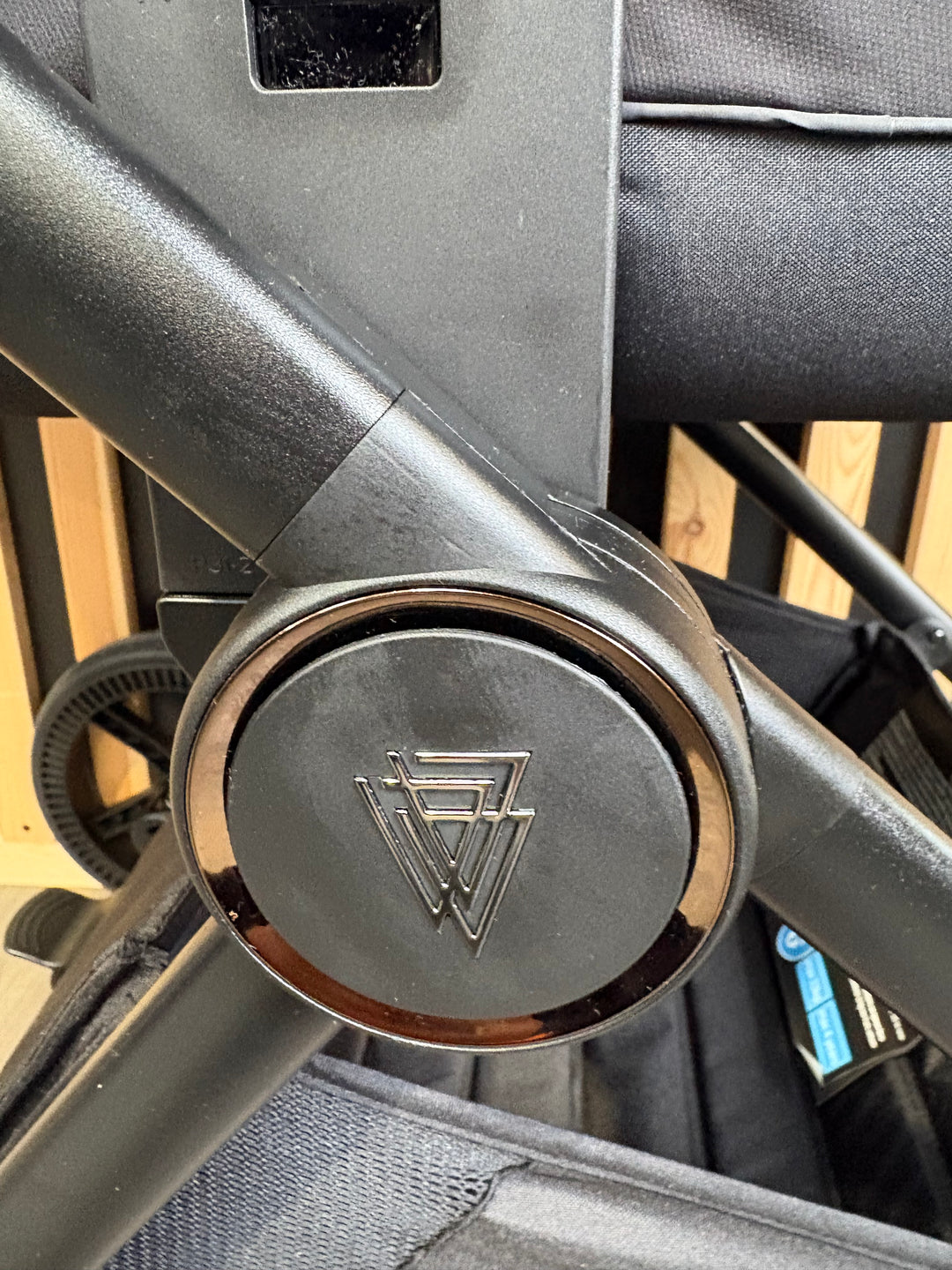 EX DISPLAY Venicci Claro Pram + Pushchair - Noir