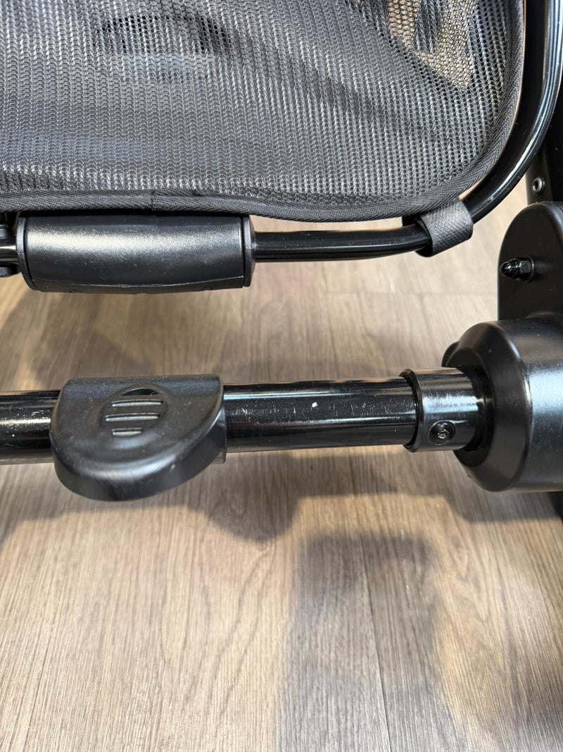PRE LOVED egg2 Chassis - Black