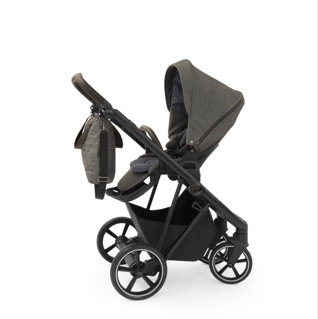 NEW UNPACKAGED Babystyle Prestige Vogue Stroller + Accessories - Mountain