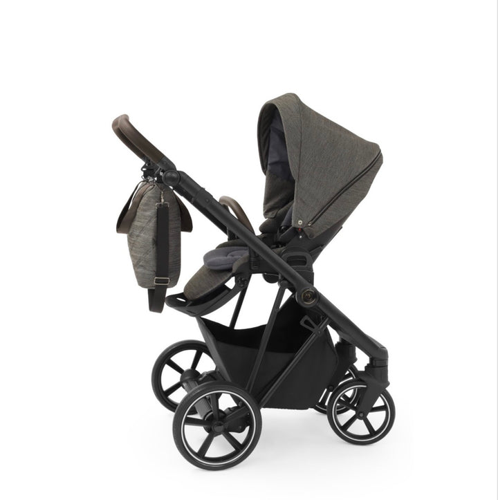 NEW UNPACKAGED Babystyle Prestige Vogue Stroller + Accessories - Mountain