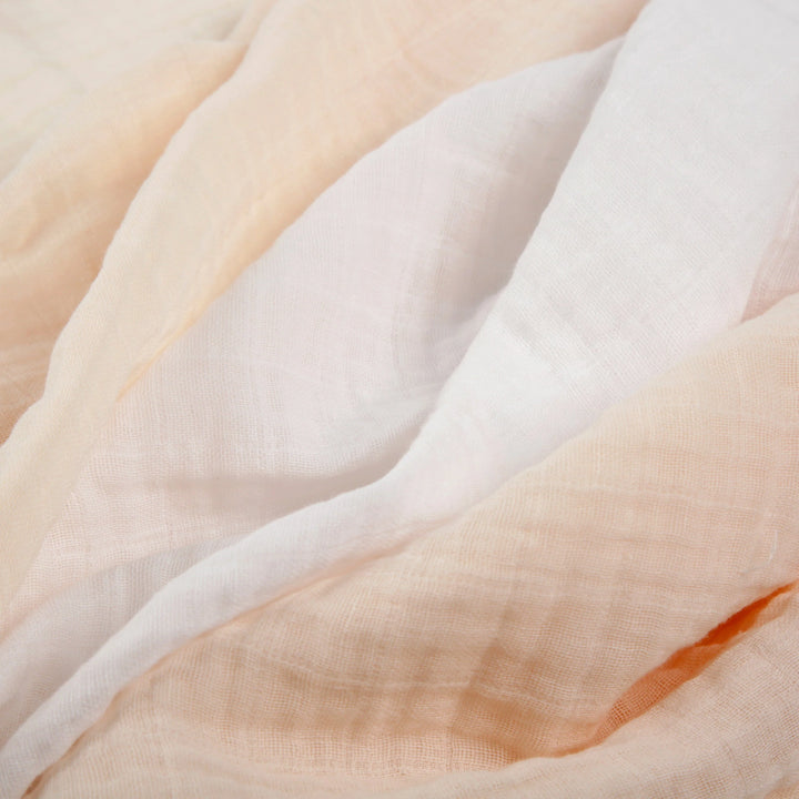 CuddleCo Universal Crib/Co-Sleeper Bedding Set - Ditsy Cherry