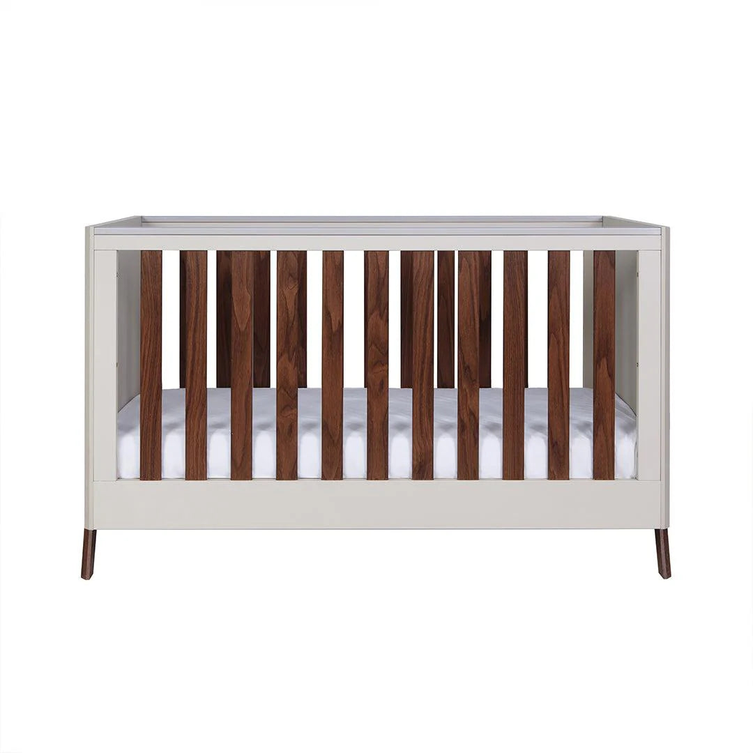 Tutti Bambini Fuori Cot Bed - Warm Walnut/White Sand