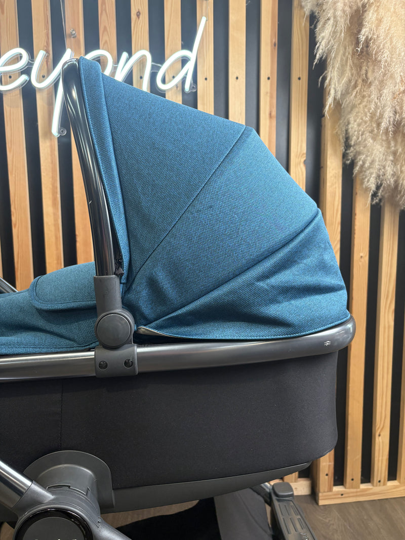 PRE LOVED Babystyle Oyster3 Travel System - Kingfisher