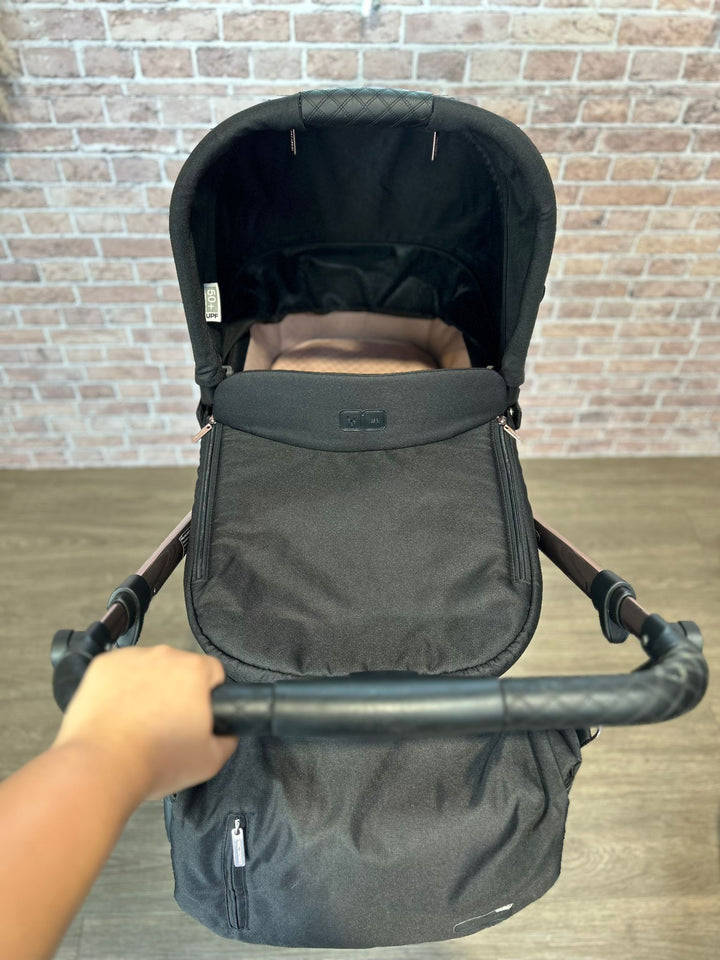 PRE LOVED ABC Design Salsa 4 Travel System – Rose Gold