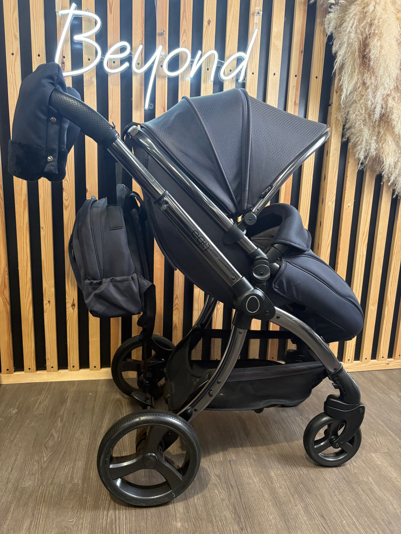 PRE LOVED egg3 Travel System - Celestial