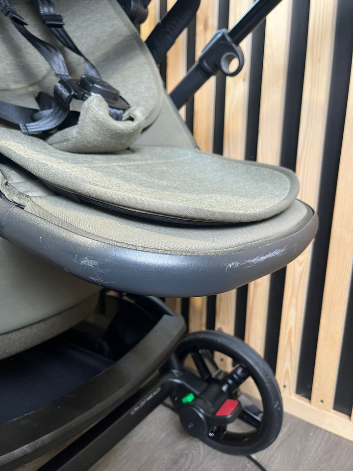 PRE LOVED Silver Cross Wave Double Travel System - Cedar