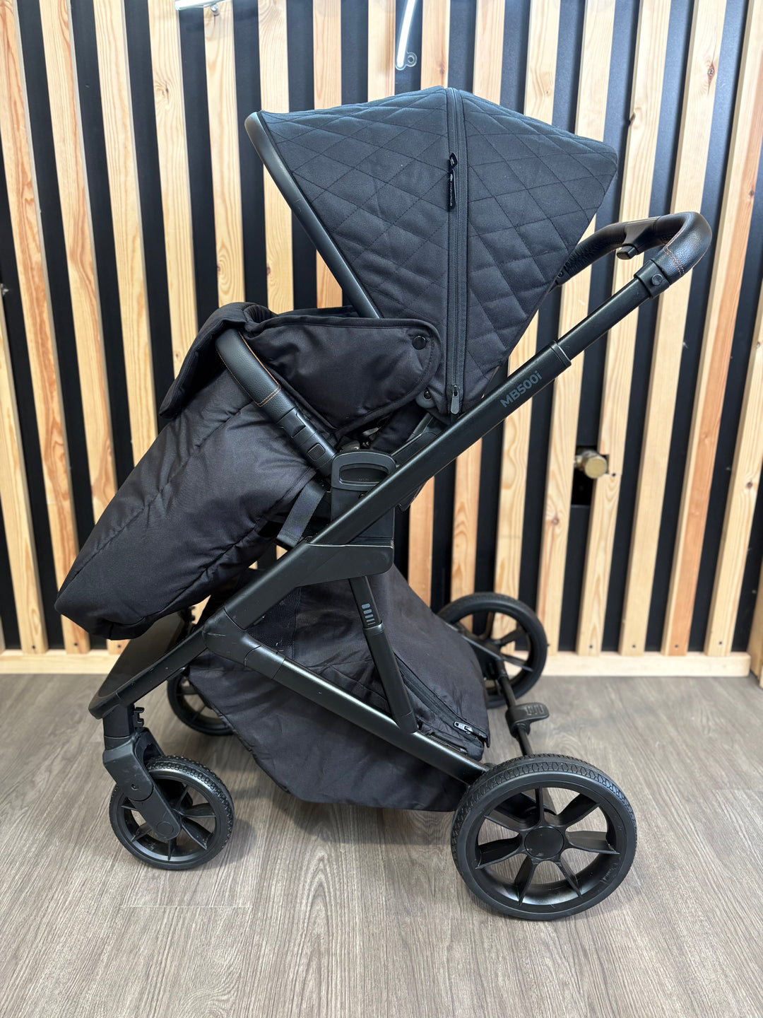 PRE LOVED My Babiie MB500 2in1 Travel System - Obsidian