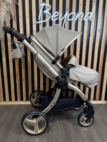 PRE LOVED egg3 Travel System - Feather