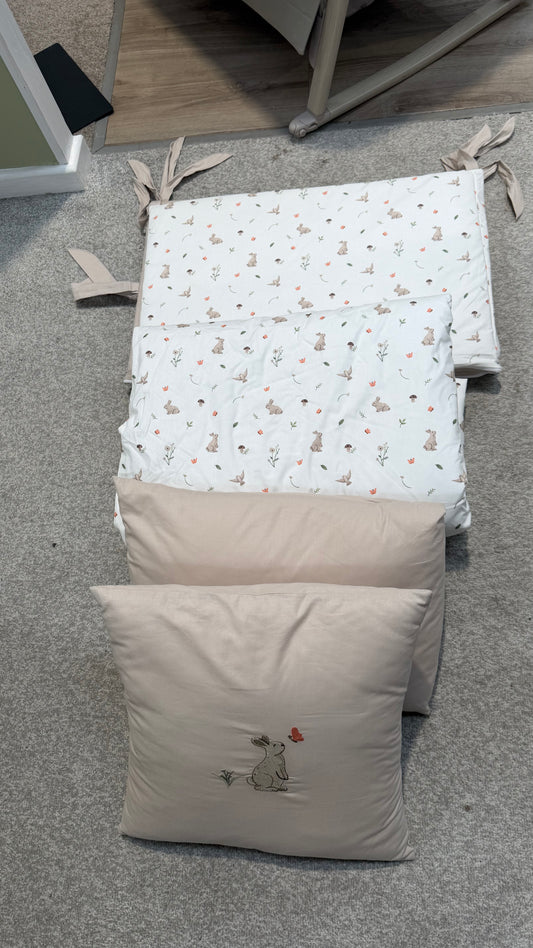 EX DISPLAY Funnababy Cot Bedding Set - Grass Bunnies