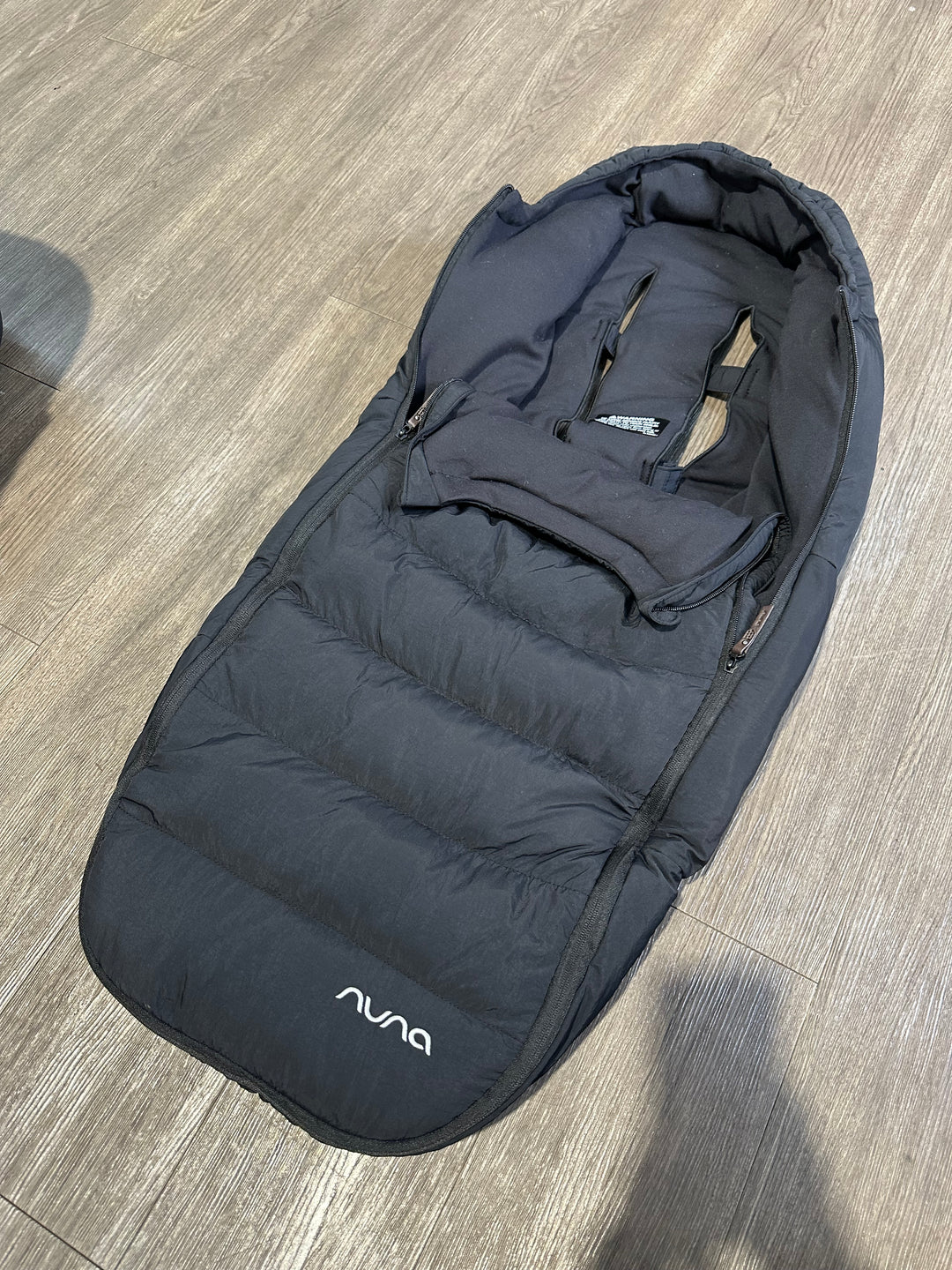 PRE LOVED Nuna Triv LX Pushchair, LYTL Carrycot + Accessories - Caviar