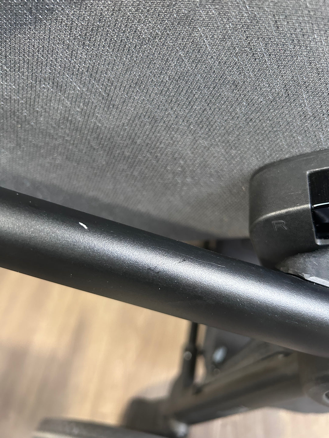 EX DISPLAY Venicci Tinum Edge 2-in-1 Travel System - Charcoal