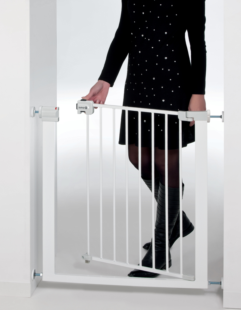 Safety 1st Easy Close Metal SecureTech - White