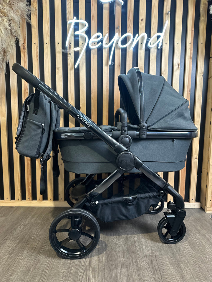 PRE LOVED iCandy Peach 7 Travel System - Dark Grey
