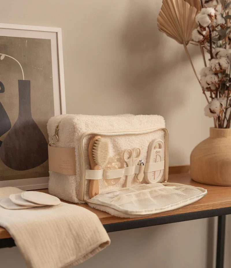 Babymoov Curl White Shearling Baby Toiletry Bag