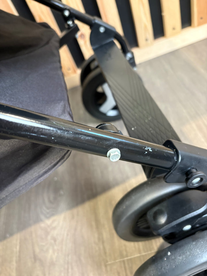 PRE LOVED Silver Cross Reflex Stroller - Brompton