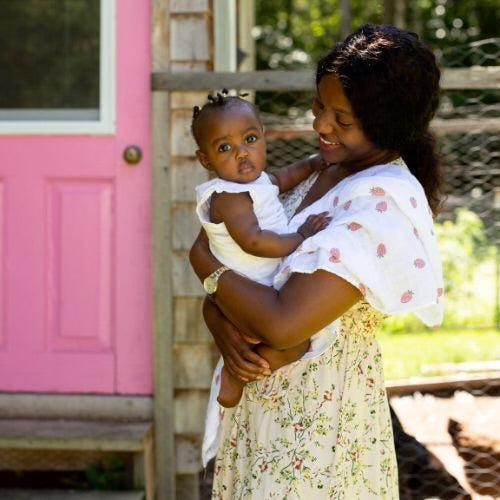 Lulujo 3 Pack Mini Muslin Cloths - Strawberries