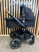 PRE LOVED Nuna Mixx Travel System - Caviar