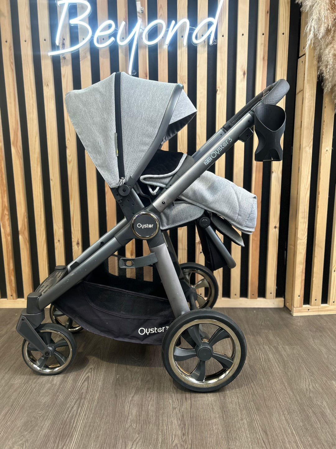 PRE LOVED Babystyle Oyster3 Pram + Pushchair - Tonic