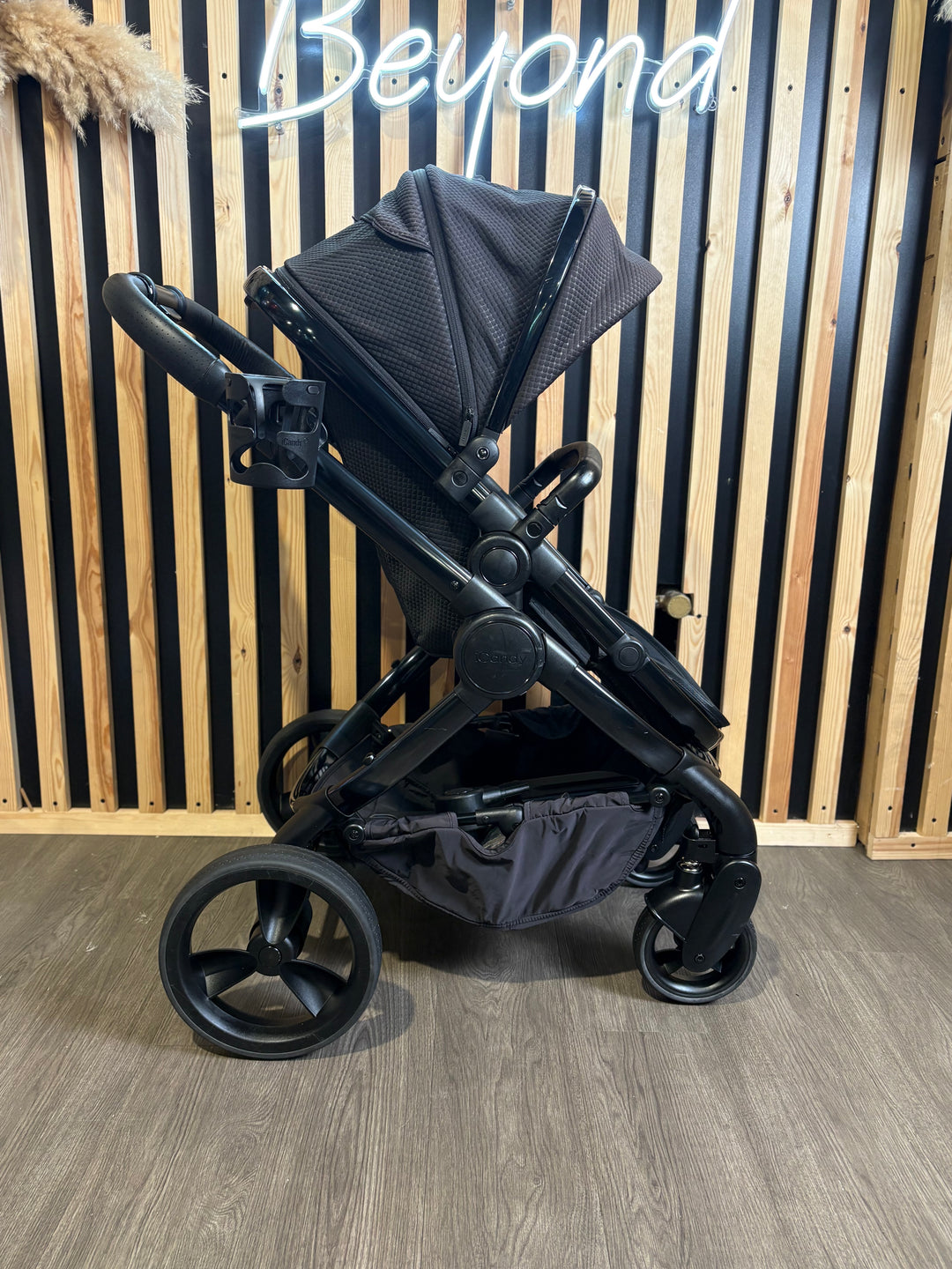 PRE LOVED iCandy Peach 6 Travel System - Cerium