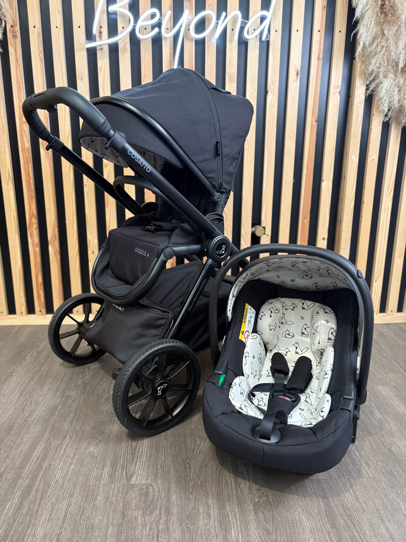 PRE LOVED Cosatto Giggle 4 Parent-and-World Facing Pushchair + Car Seat - Foxed