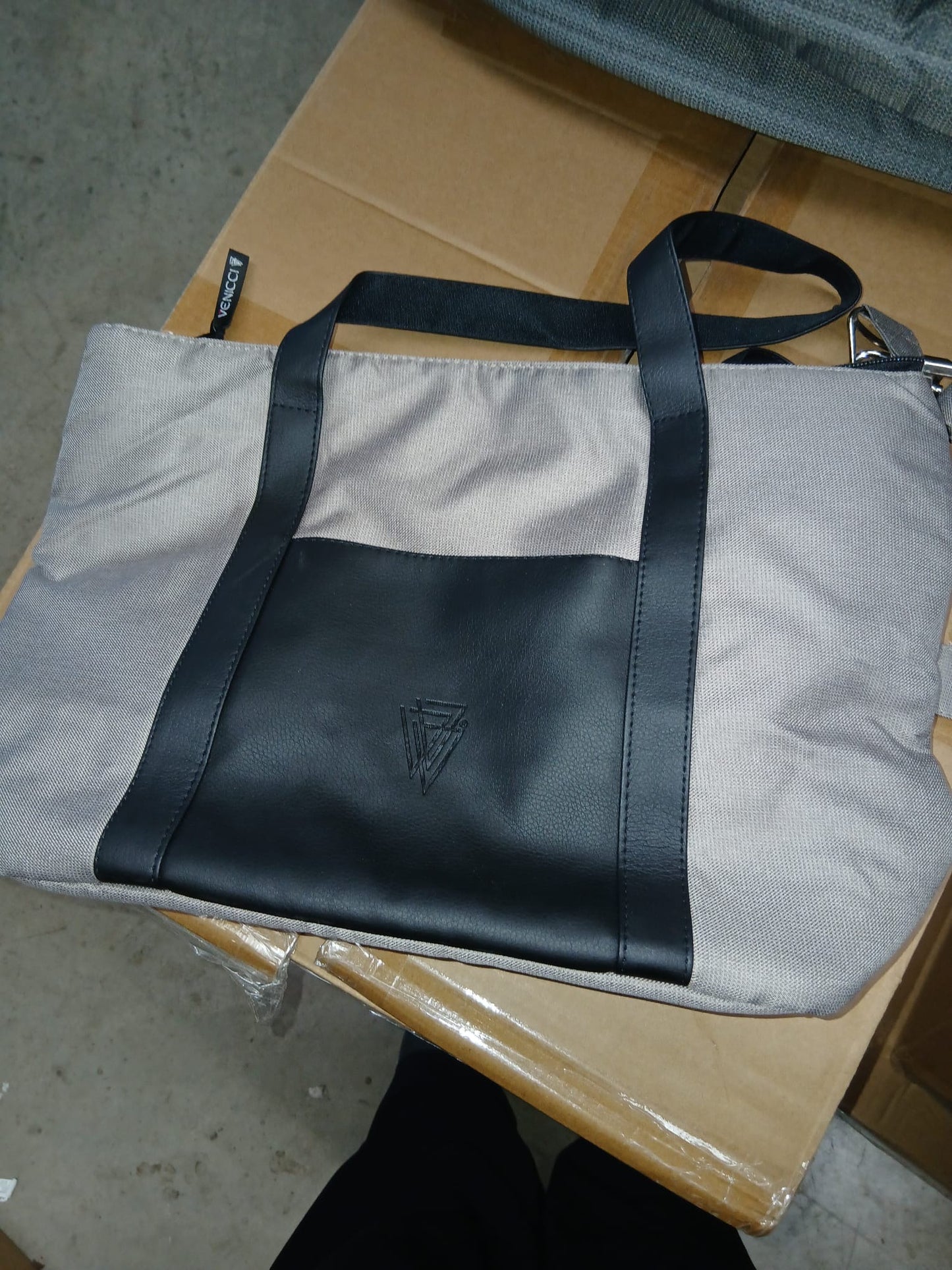 OPEN BOX Venicci Changing Bag - Sand