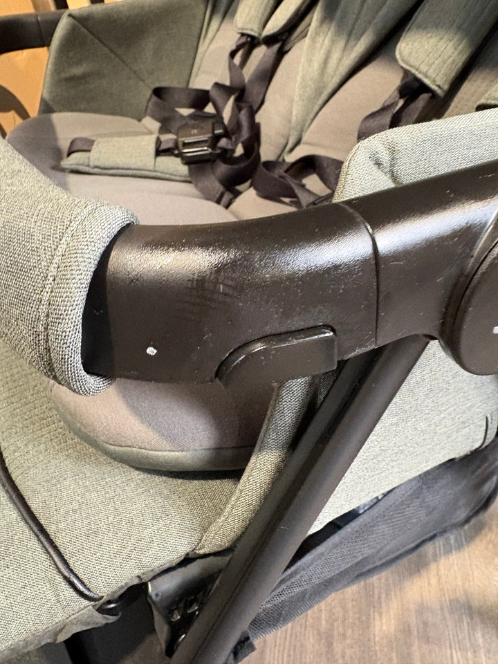 PRE LOVED Joie Estrella Double Stroller - Evergreen