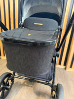 PRE LOVED Venicci Tinum Upline 2-in-1 Travel System - All Black